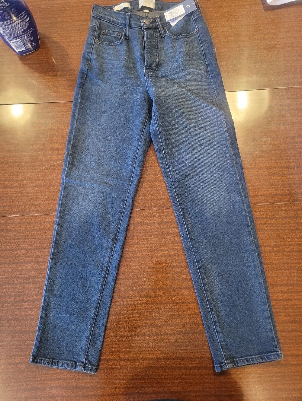 Universal Thread Dark Wash Jeans, Size 2